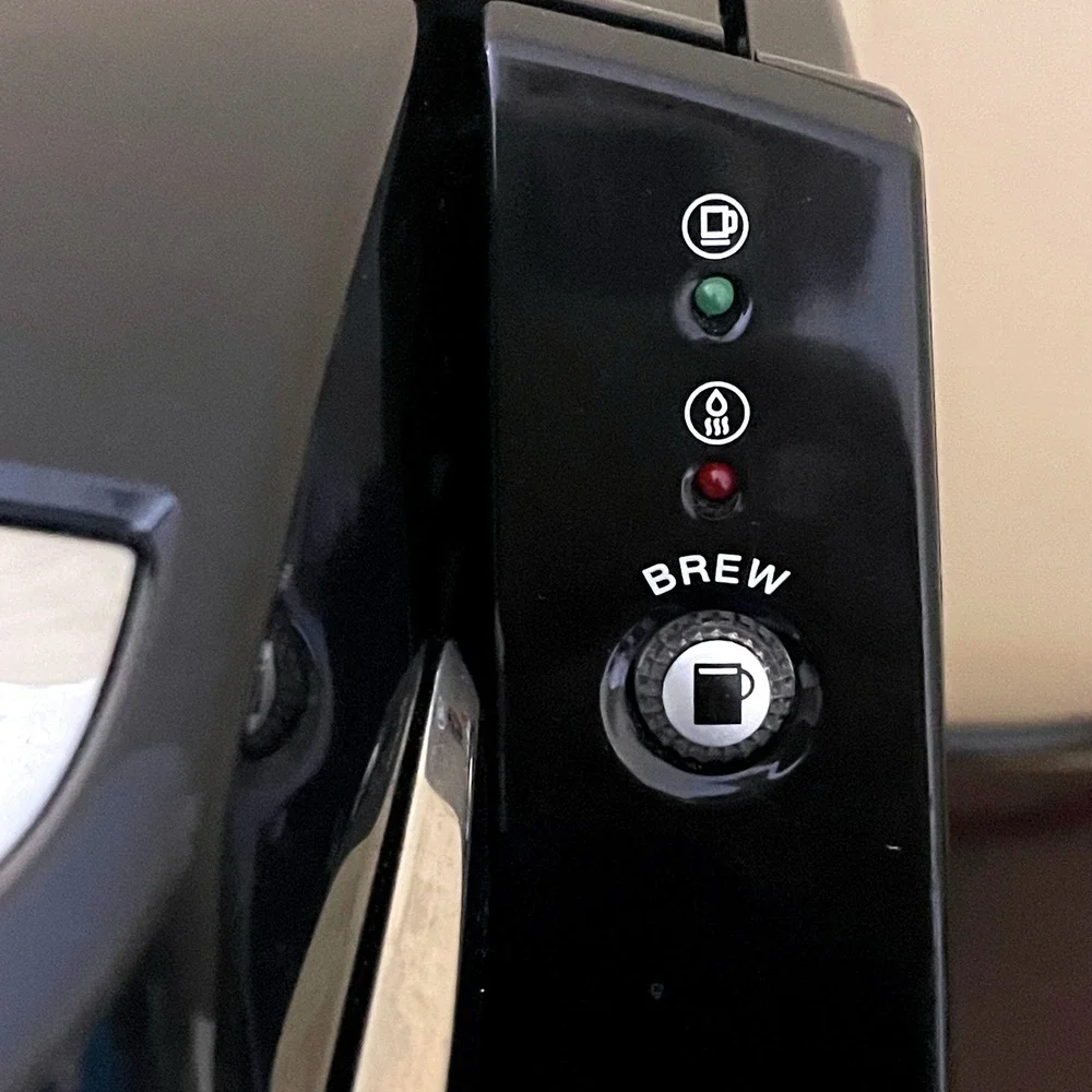 Keurig K-Cup B30 Single Serve Coffee‎ Maker Black Silver K-Series Machine